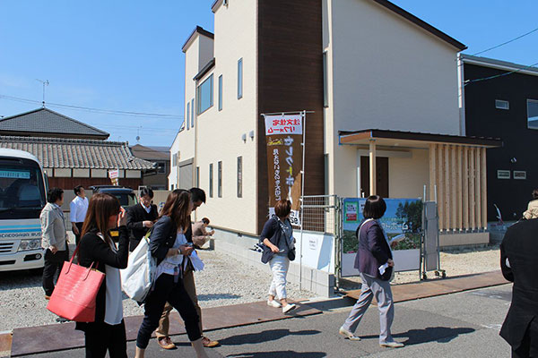 神戸の見学会を勉強する