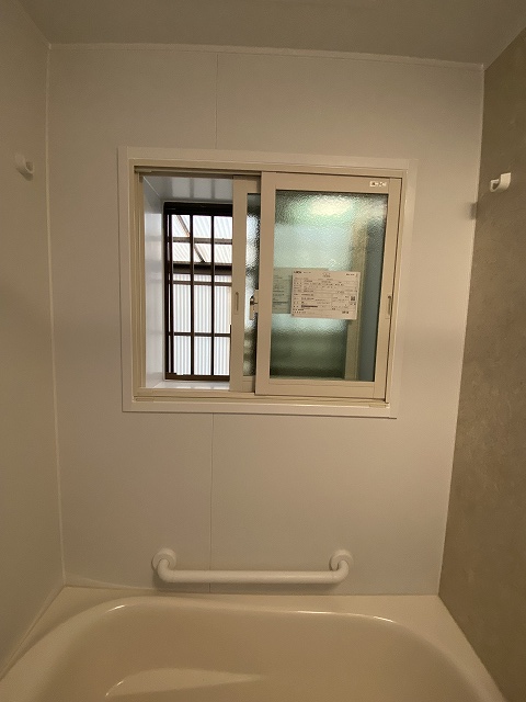 リフォーム後のお風呂の窓の断熱