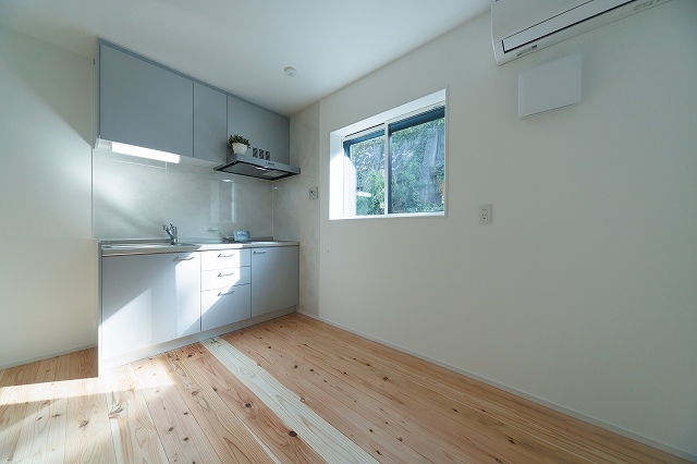 神戸の２世帯住宅のミニキッチン