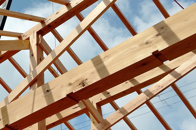 県産木材を使用した梁の画像