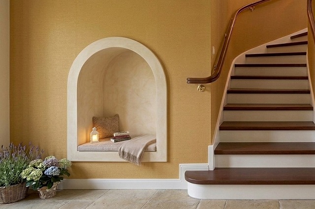 神戸市の英国アンティークのヌックのイメージ